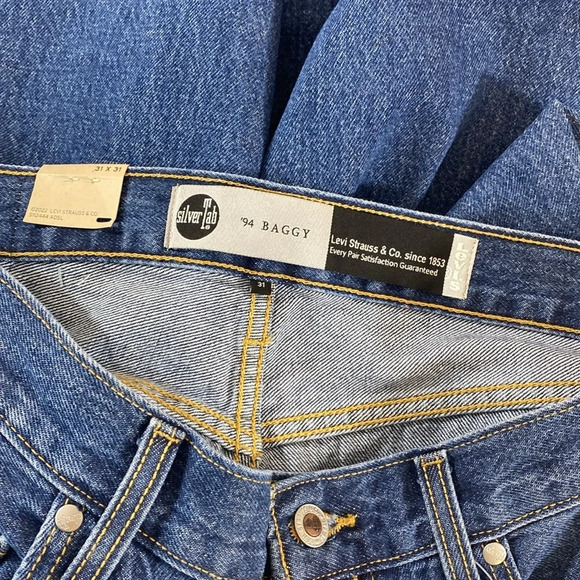 Levis Silver Tab Jeans Women’s 31x31 '94 Baggy‎ Straight Leg Medium Wash Denim - Picture 8 of 9